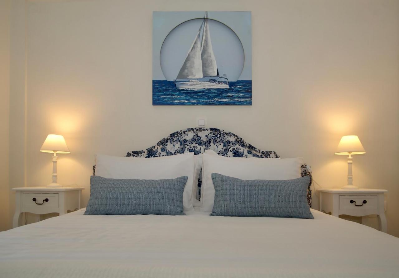 The Bluehouse - Spacious Top Floor Flat With Parking, By Mon Repos Beach Corfu (city) Exterior foto